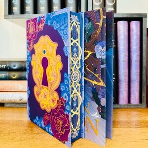Fairyloot Exclusive Edition Thorn Season by Kiera Azar